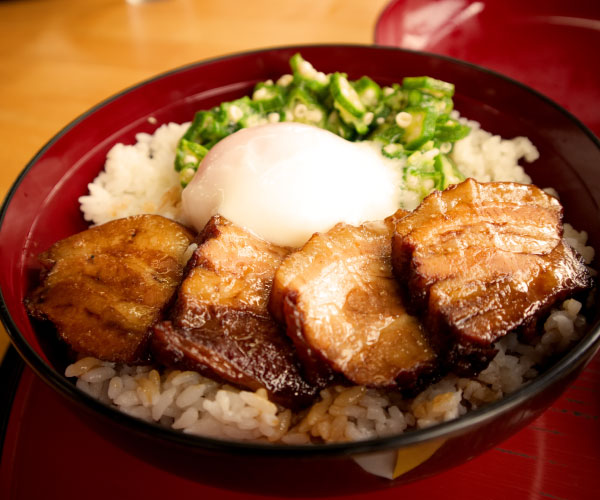 鹿児島黒豚の角煮丼