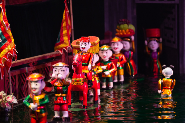 千年の歴史を誇る水上人形劇
