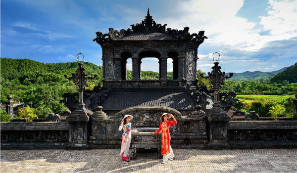 美しい自然とベトナムの歴史を感じる古都フエ